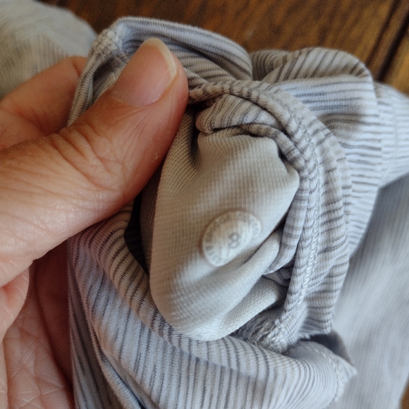 Lululemon leggings - Picture 2 of 5